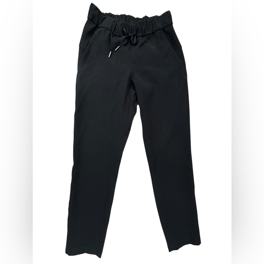 Lululemon | On The Fly Pants Woven | Black | Size 2 | Excellent Condition!! - Picture 2 of 7